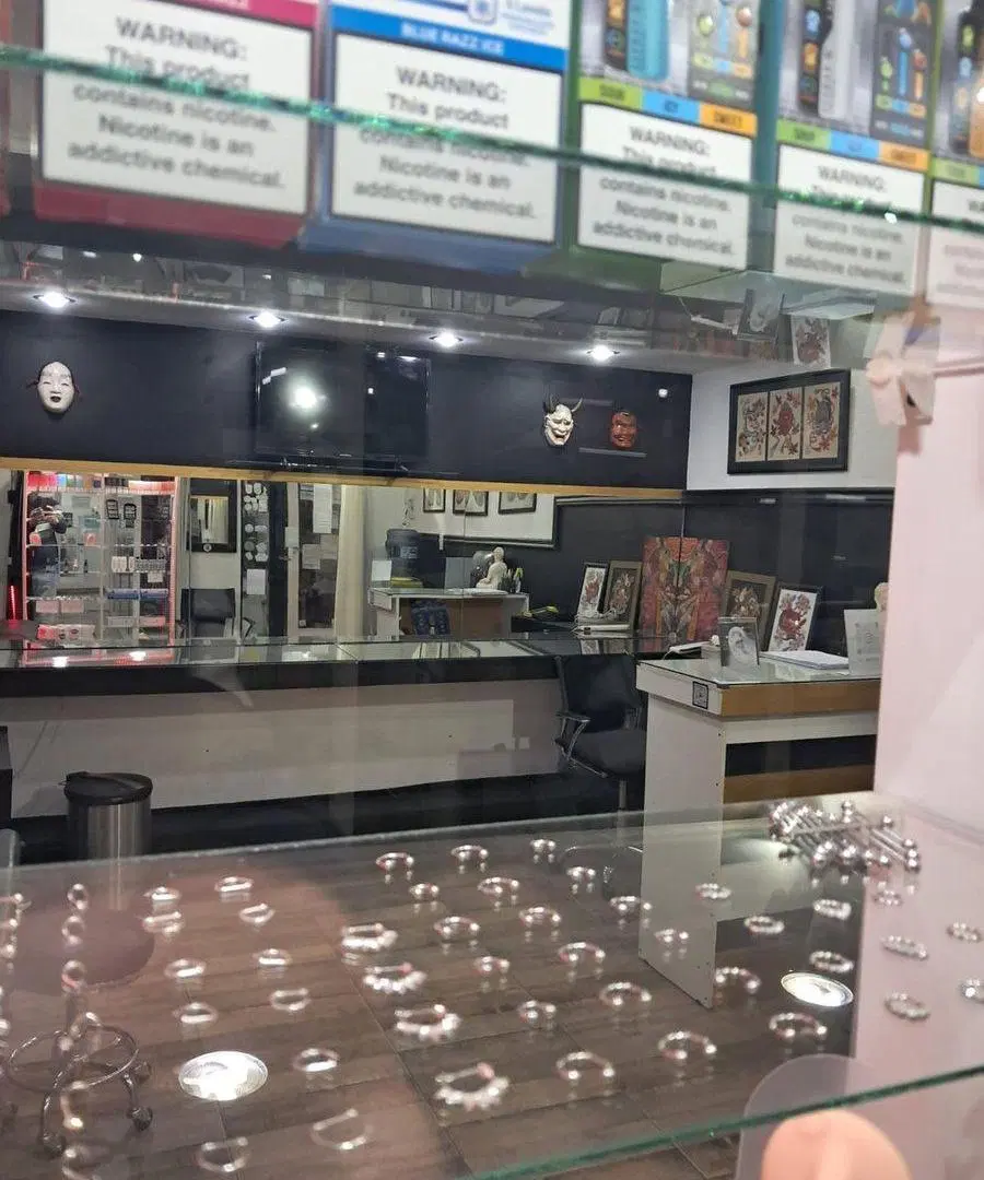 Venta de local Galeria San Martin de La Plata 1