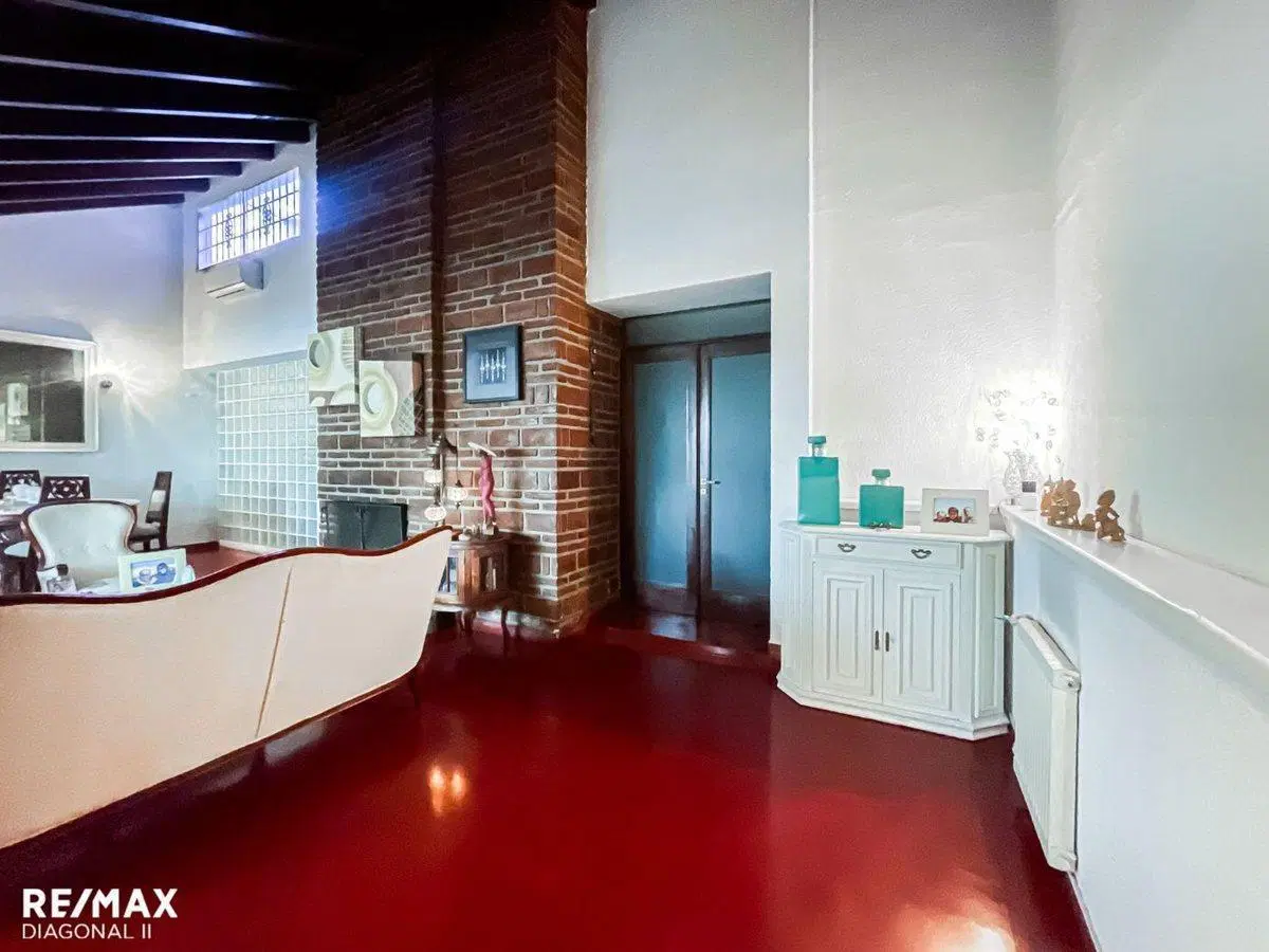 CASA EN VENTA EN LA PLATA 5