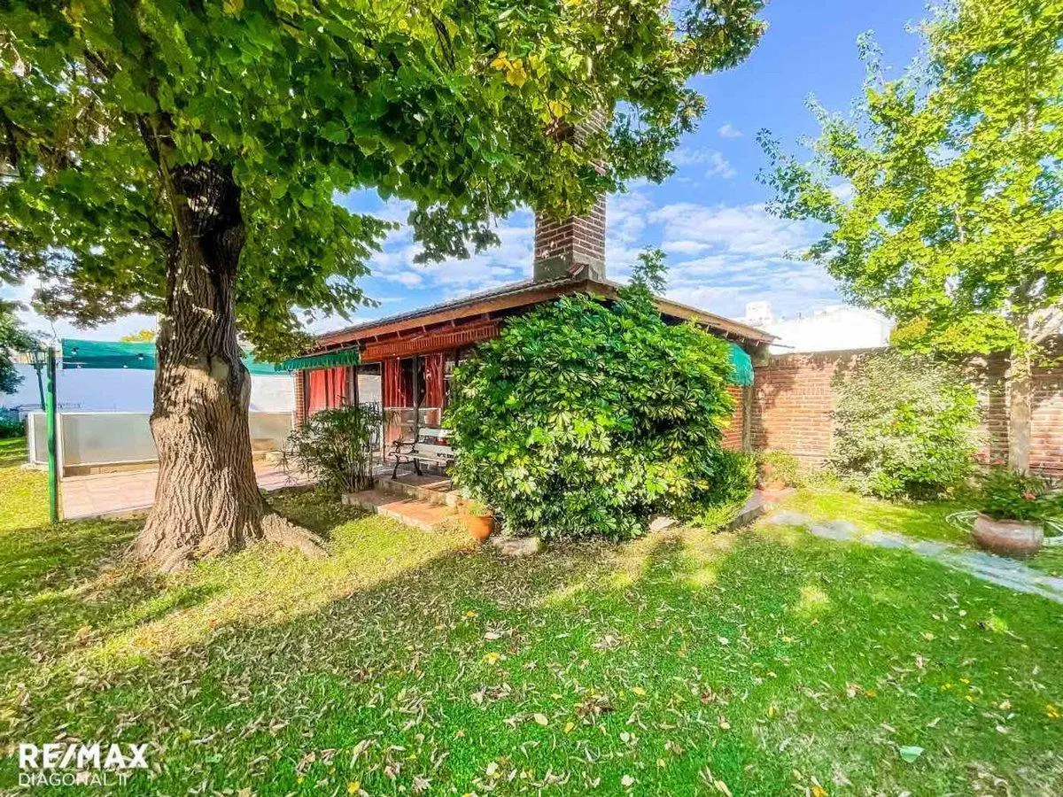 CASA EN VENTA EN LA PLATA 2