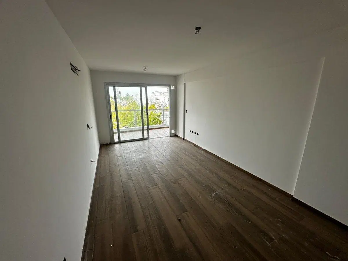 MONOAMBIENTE A ESTRENAR EN VENTA LA PLATA 4