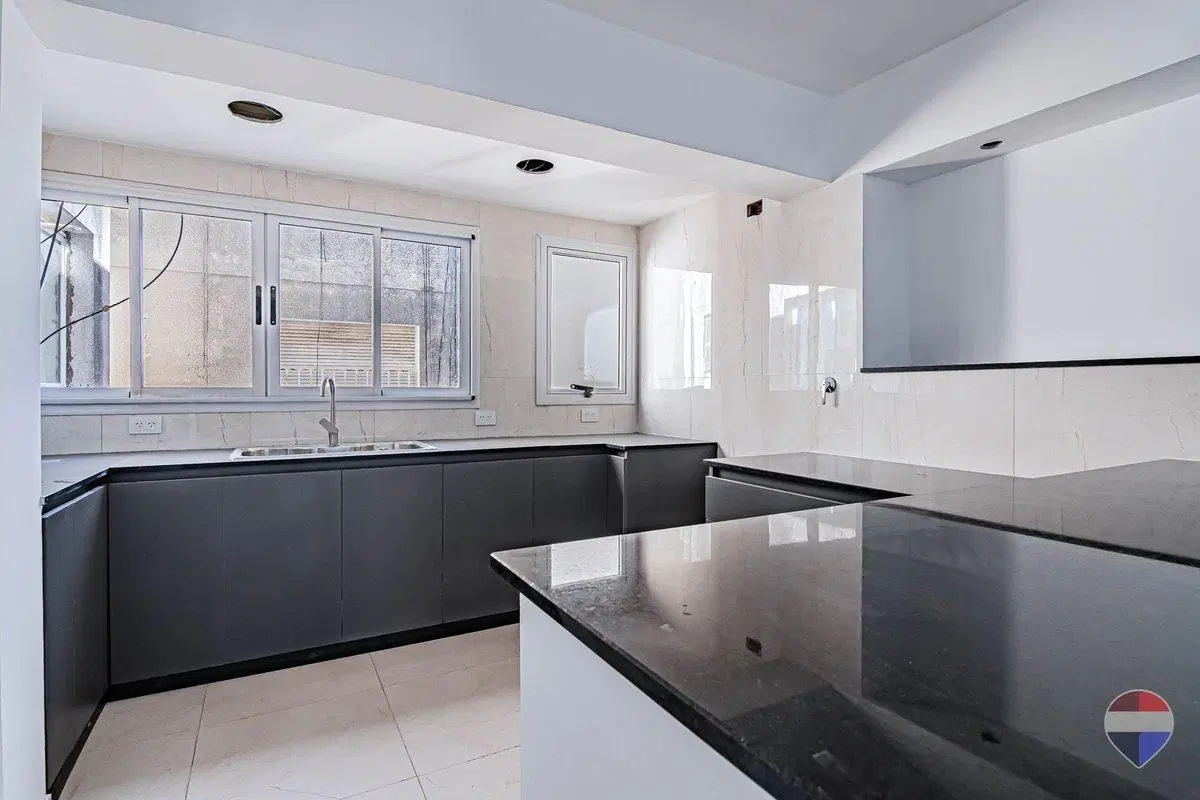 Departamento en venta La Plata Soho, 4 dormitorios 2