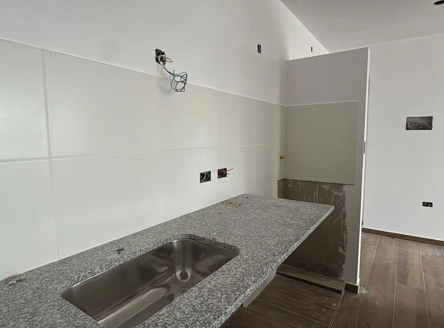 MONOAMBIENTE EN VENTA en La Plata – PISO 1 3