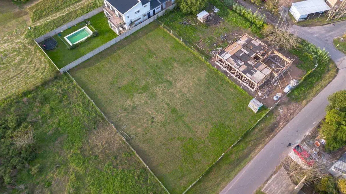 TERRENO EN VENTA EN GONNET 5