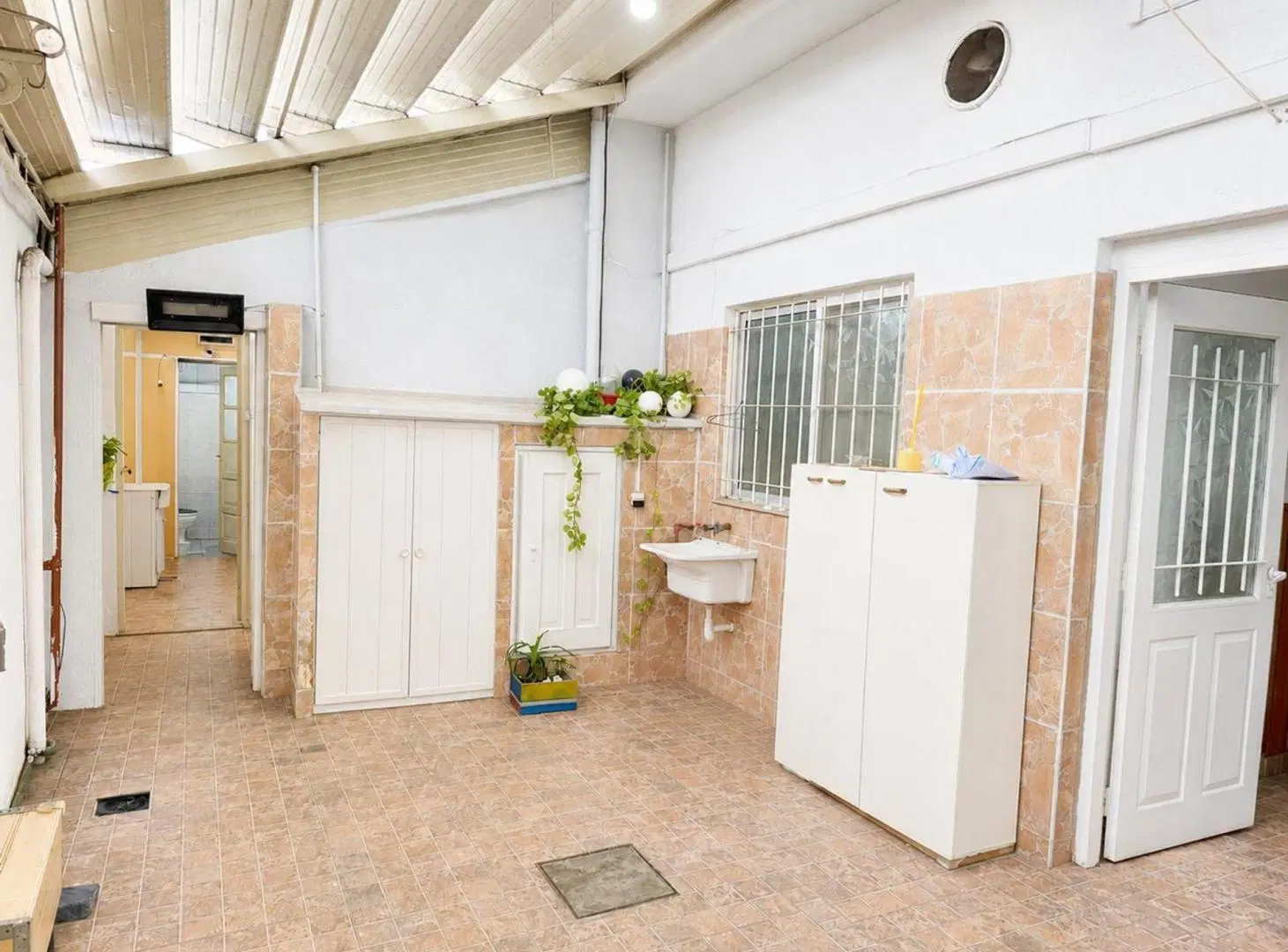CASA EN VENTA 6 AMBIENTES LANUS OESTE 3