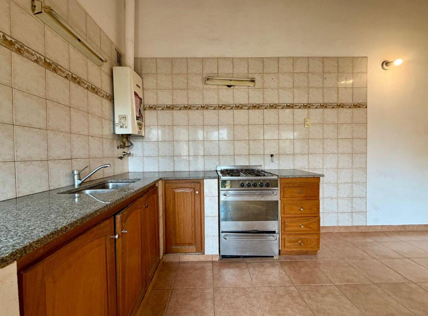 Foto de Venta casa jardin y pileta, imagen 5