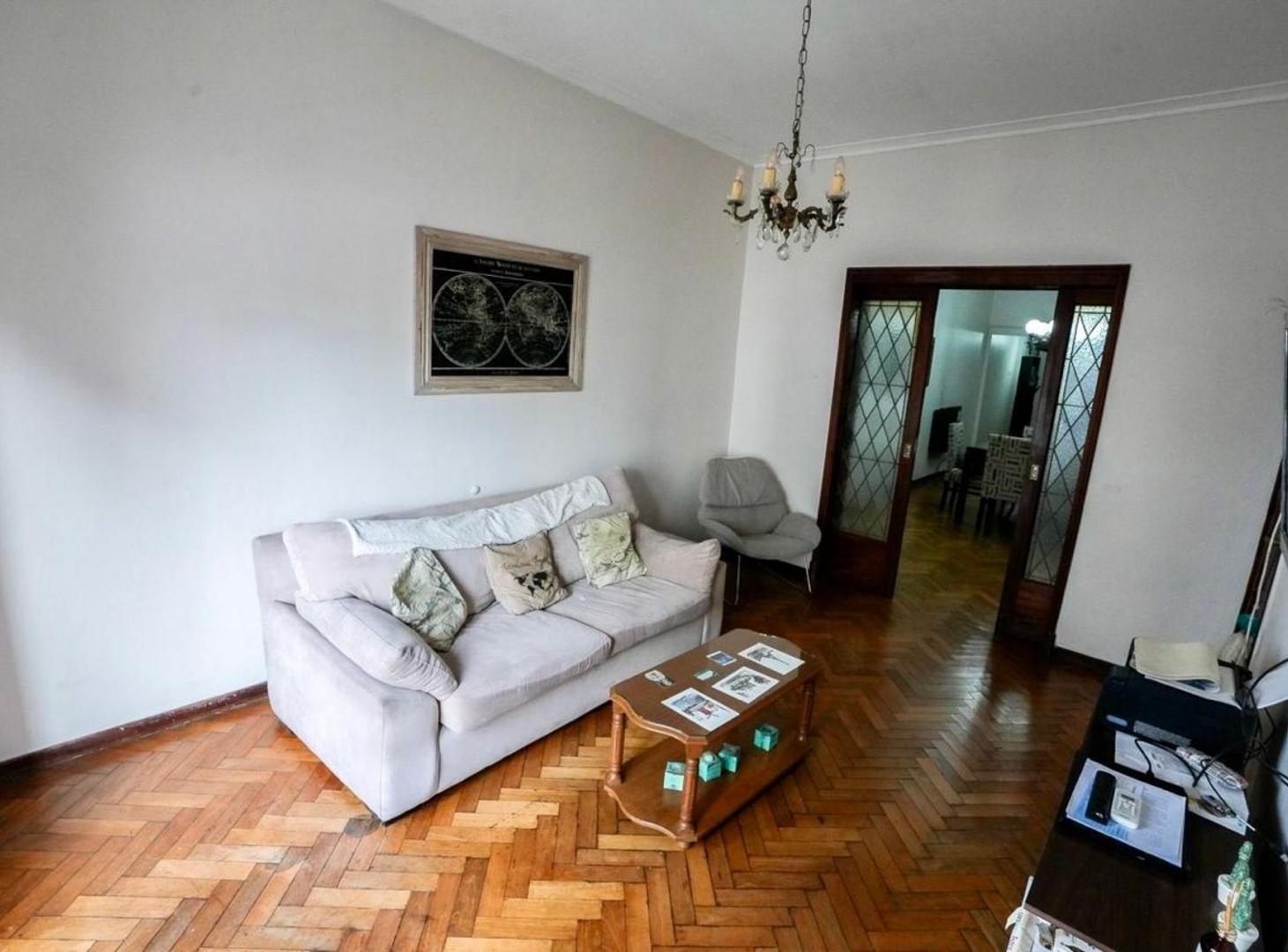 Foto de Venta departamento semipiso al frente La Plata, imagen 1