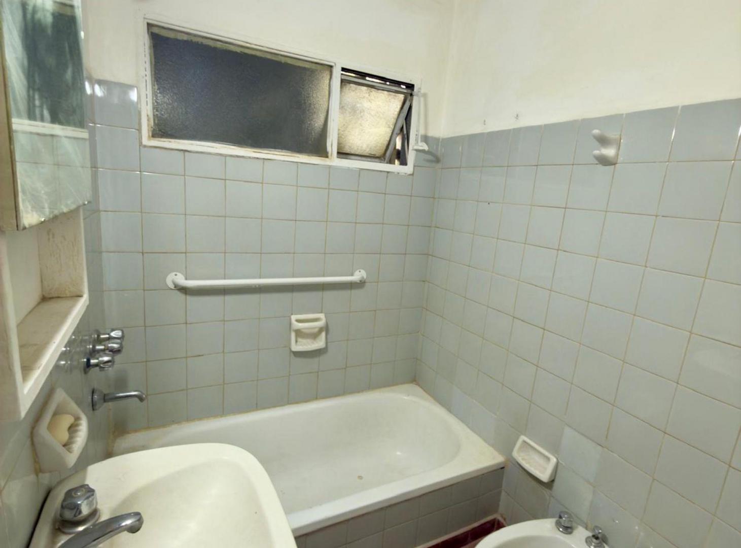 Foto de VENTA DEPTO PLANTA BAJA 3 AMB. BARRIO MARITIMO, imagen 4