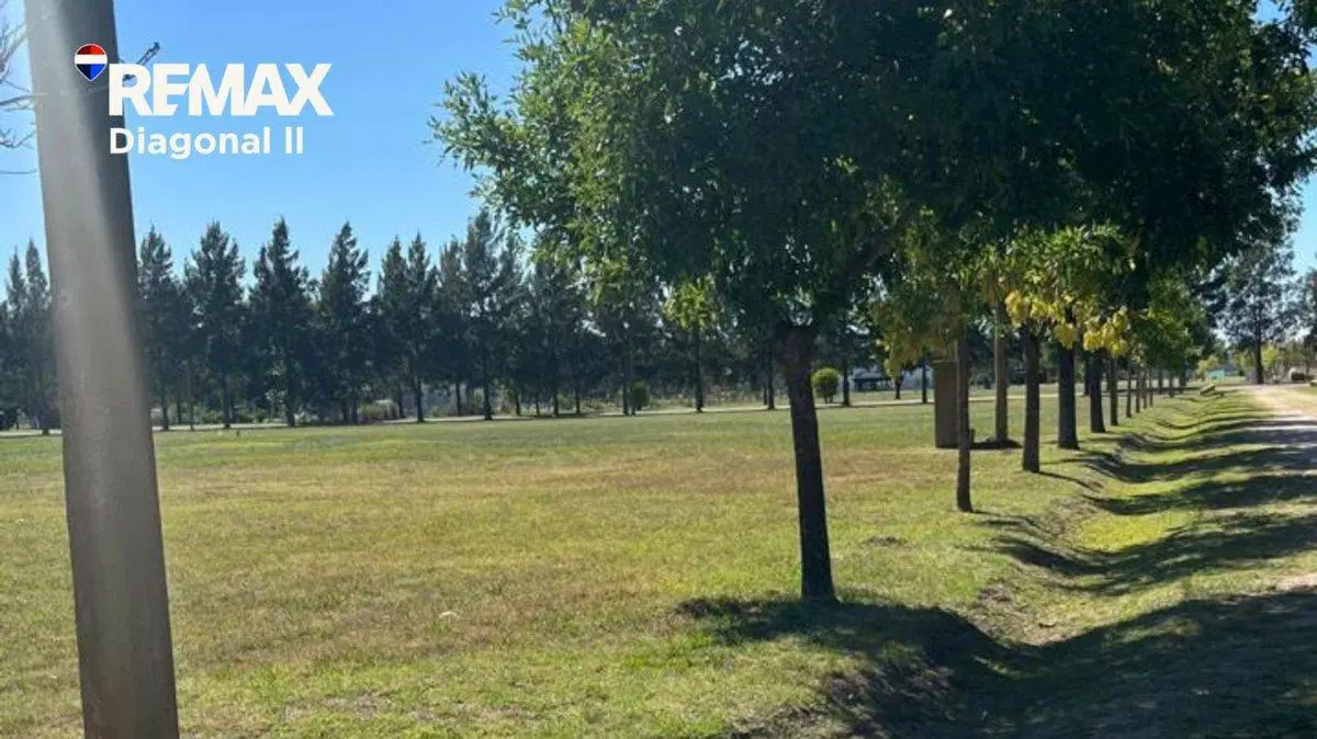 LOTE EN VENTA EN CAMPOS DE ROCA 2 3