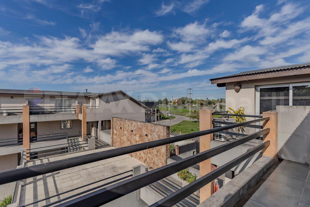 Foto de Departamento en VENTA CON COCHERA 2 Pilar, imagen 3