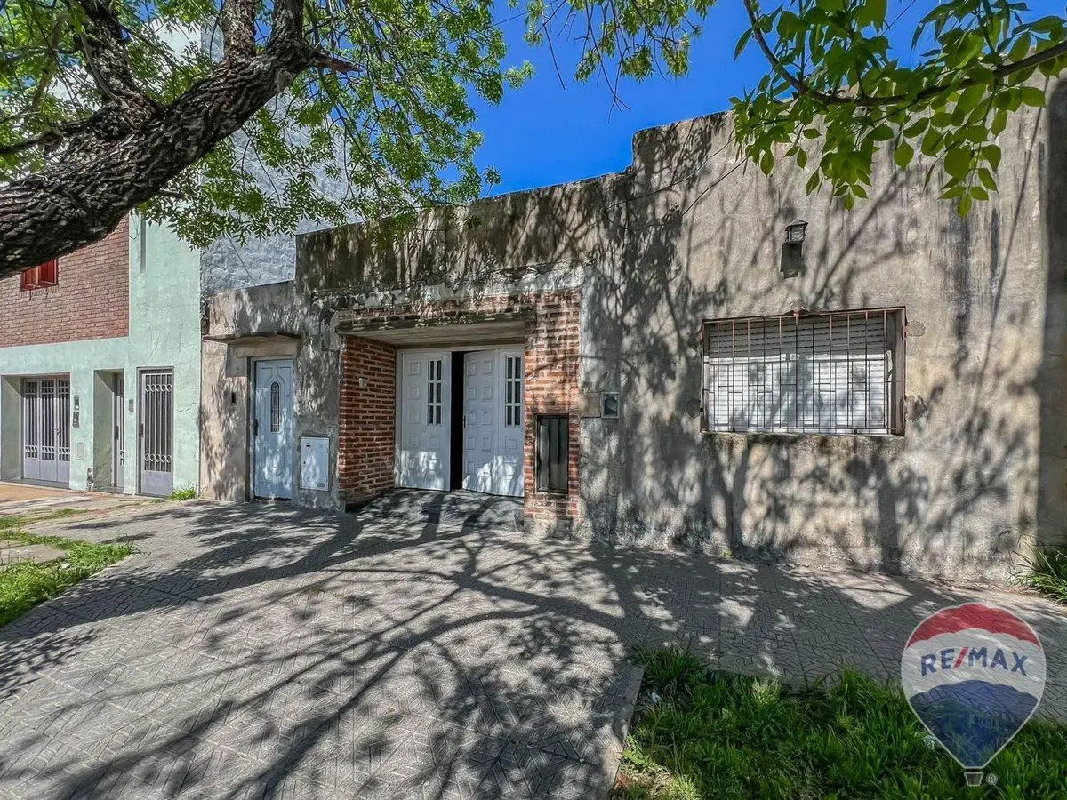 CASA EN VENTA LA PLATA 5