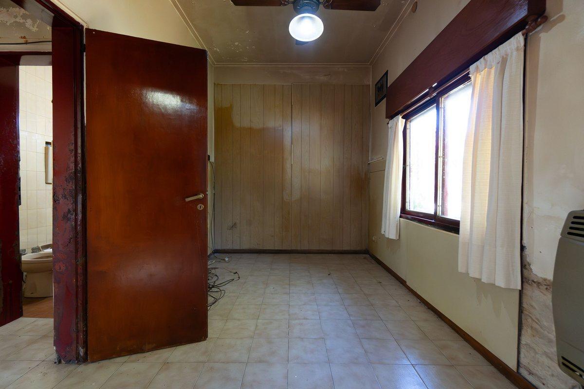 CASA EN VENTA LA PLATA