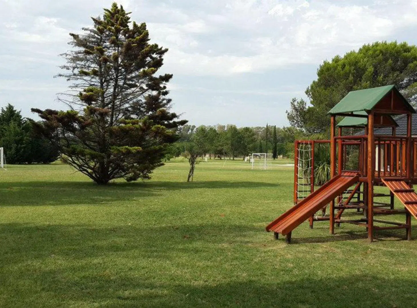 Lote en venta en Lomas de City Bell 2