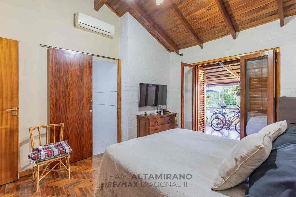 Foto de CASA EN VENTA EN LA PLATA, imagen 1