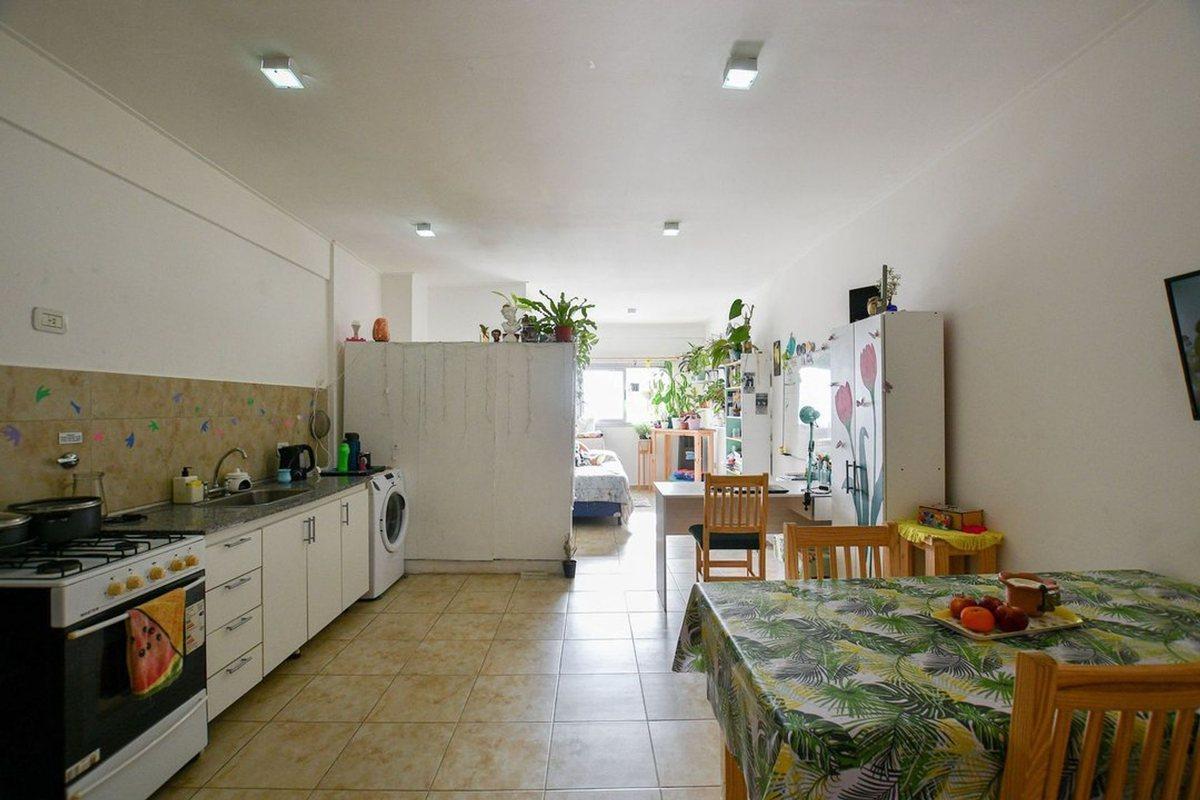 Foto de DEPARTAMENTO MONOAMBIENTE EN VENTA LA PLATA, imagen 4