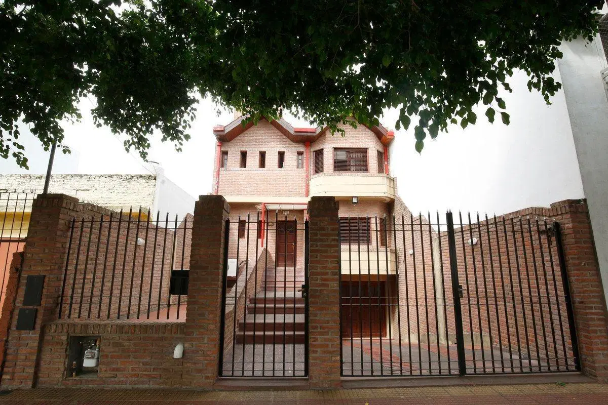Casa a la venta en La Plata 3