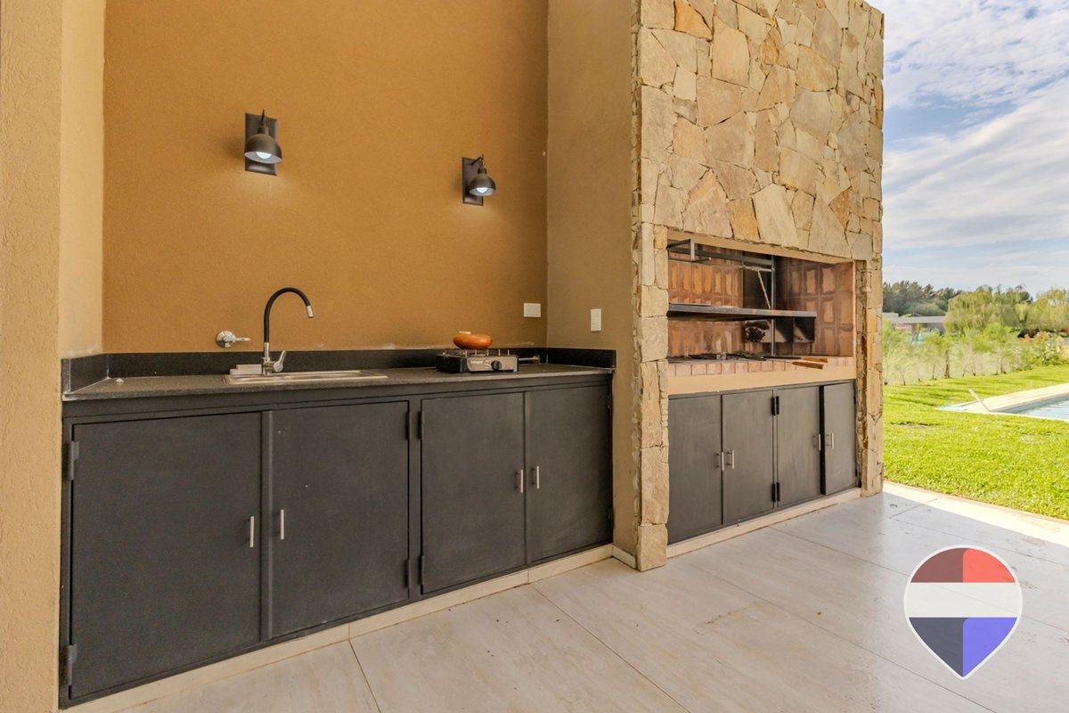 Foto de Casa en Venta en Haras del Sur c piscina climatiza, imagen 3