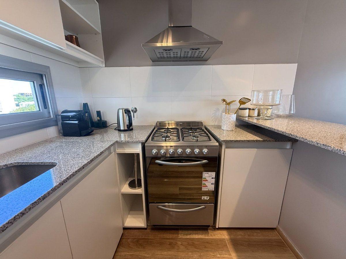 Foto de DEPARTAMENTO EN VENTA UN DORMITORIO LA PLATA, imagen 4