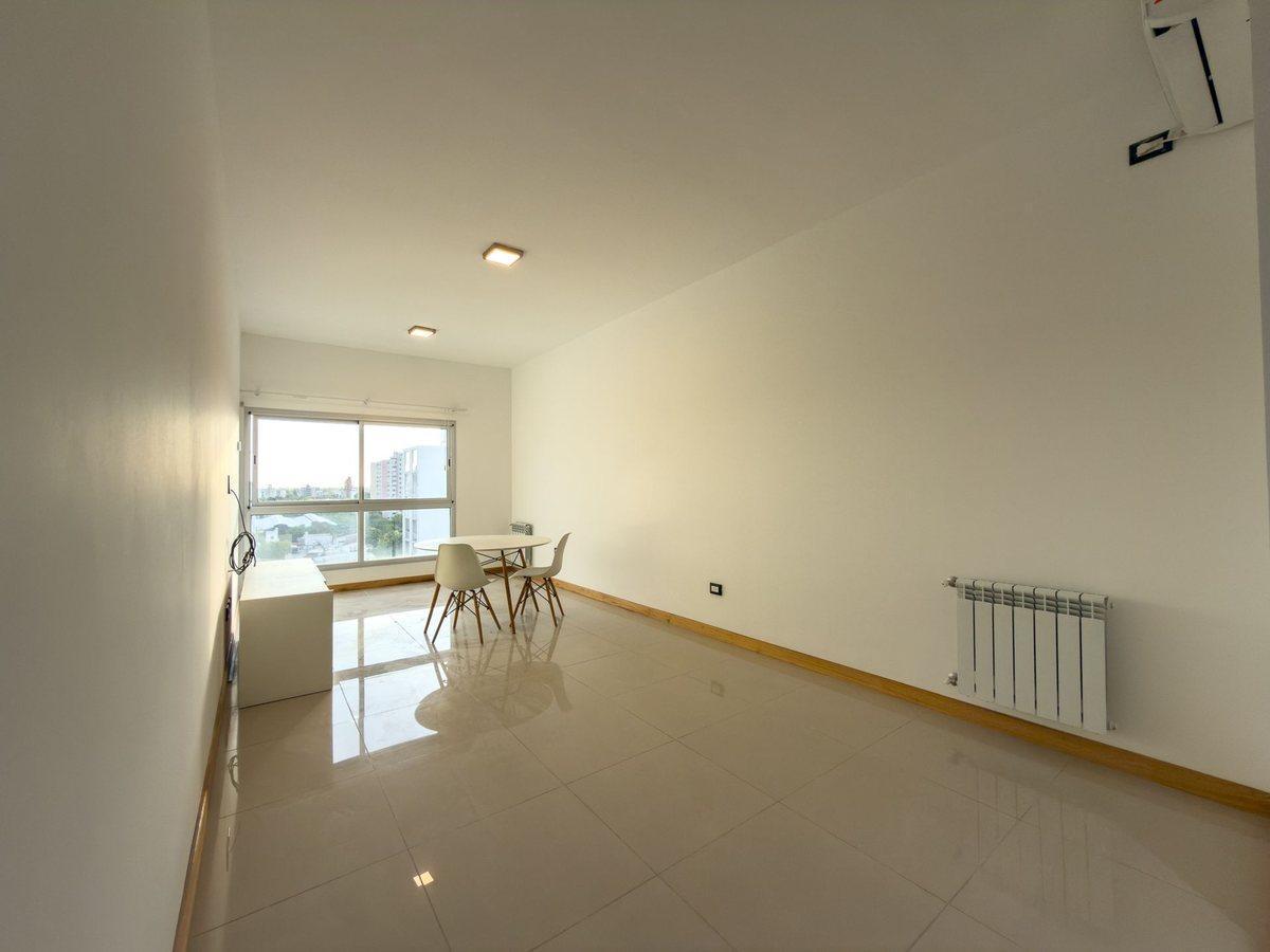 Foto de DEPARTAMENTO EN VENTA LA PLATA, imagen 3