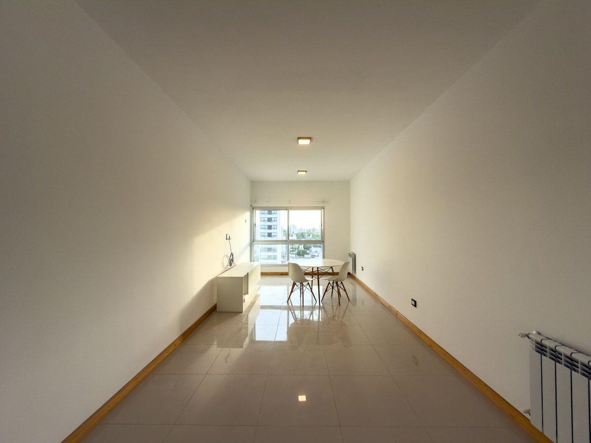 Foto de DEPARTAMENTO EN VENTA LA PLATA, imagen 1