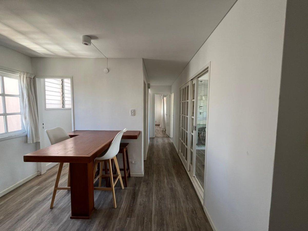 Foto de Departamento en venta dos dormitorios con cochera, imagen 2
