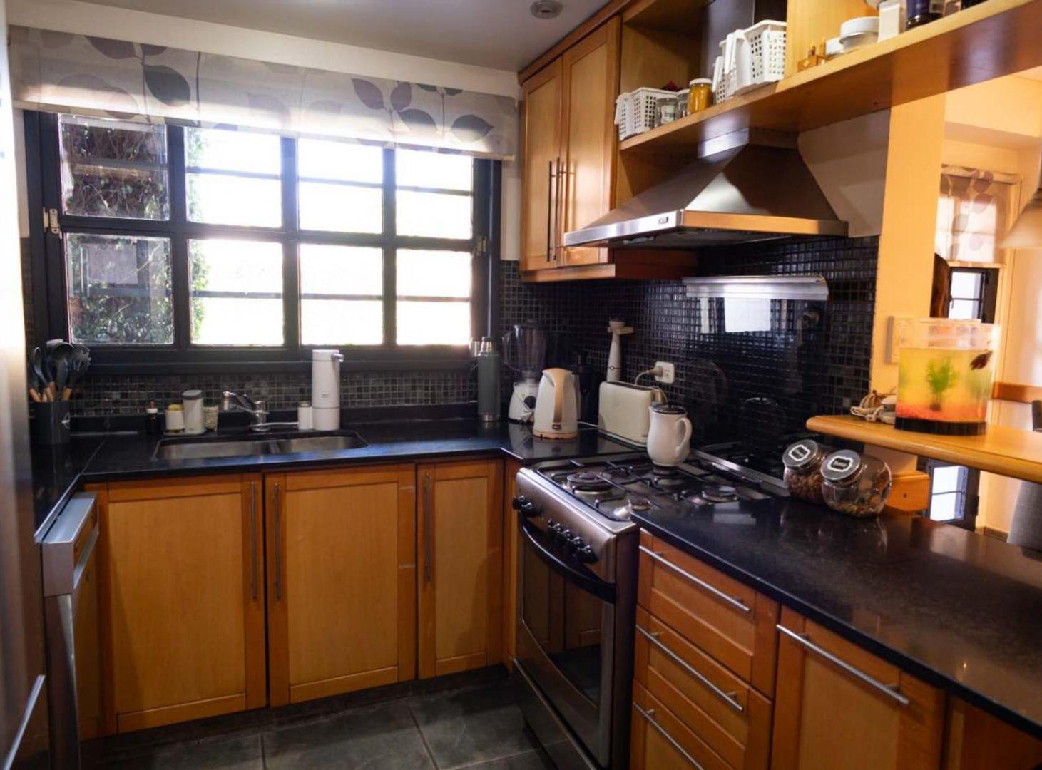 Foto de CASA EN VENTA QUILMES, imagen 3