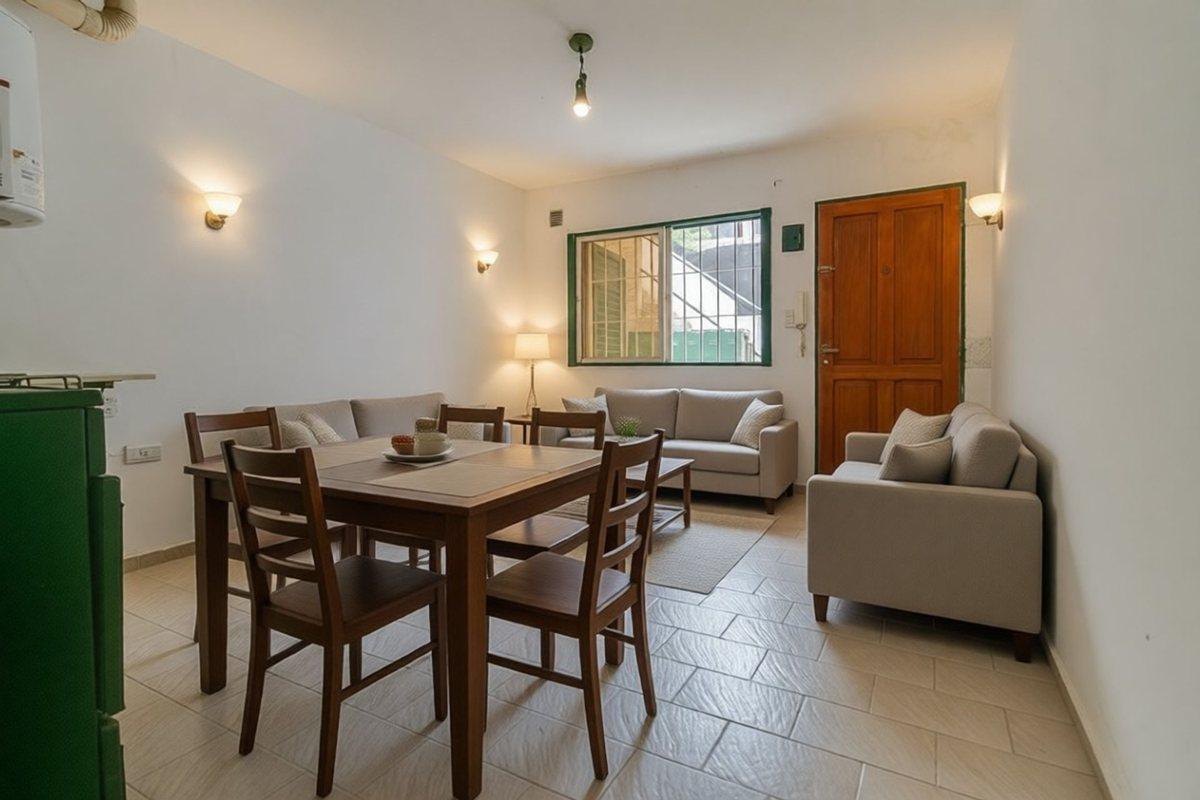 Foto de PH EN VENTA EN LA PLATA , 1 DORMITORIO CON JARDIN, imagen 2