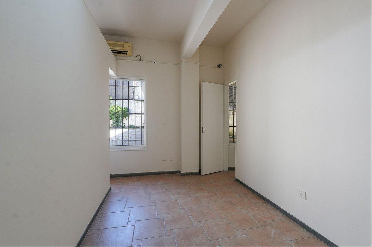 Foto de Alquiler Comercial Ideal Consultorio en San Miguel, imagen 3