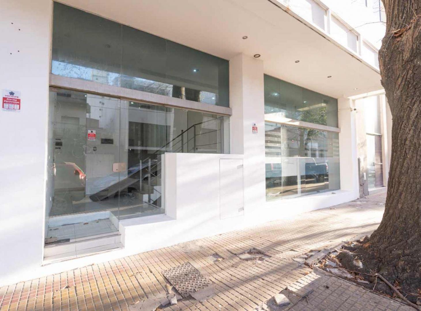 Foto de EDIFICIO EN VENTA LA PLATA - OFICINAS, imagen 1