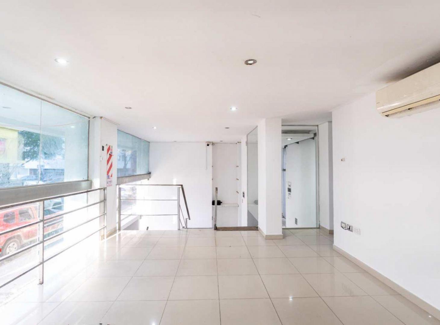Foto de EDIFICIO EN VENTA LA PLATA - OFICINAS, imagen 2