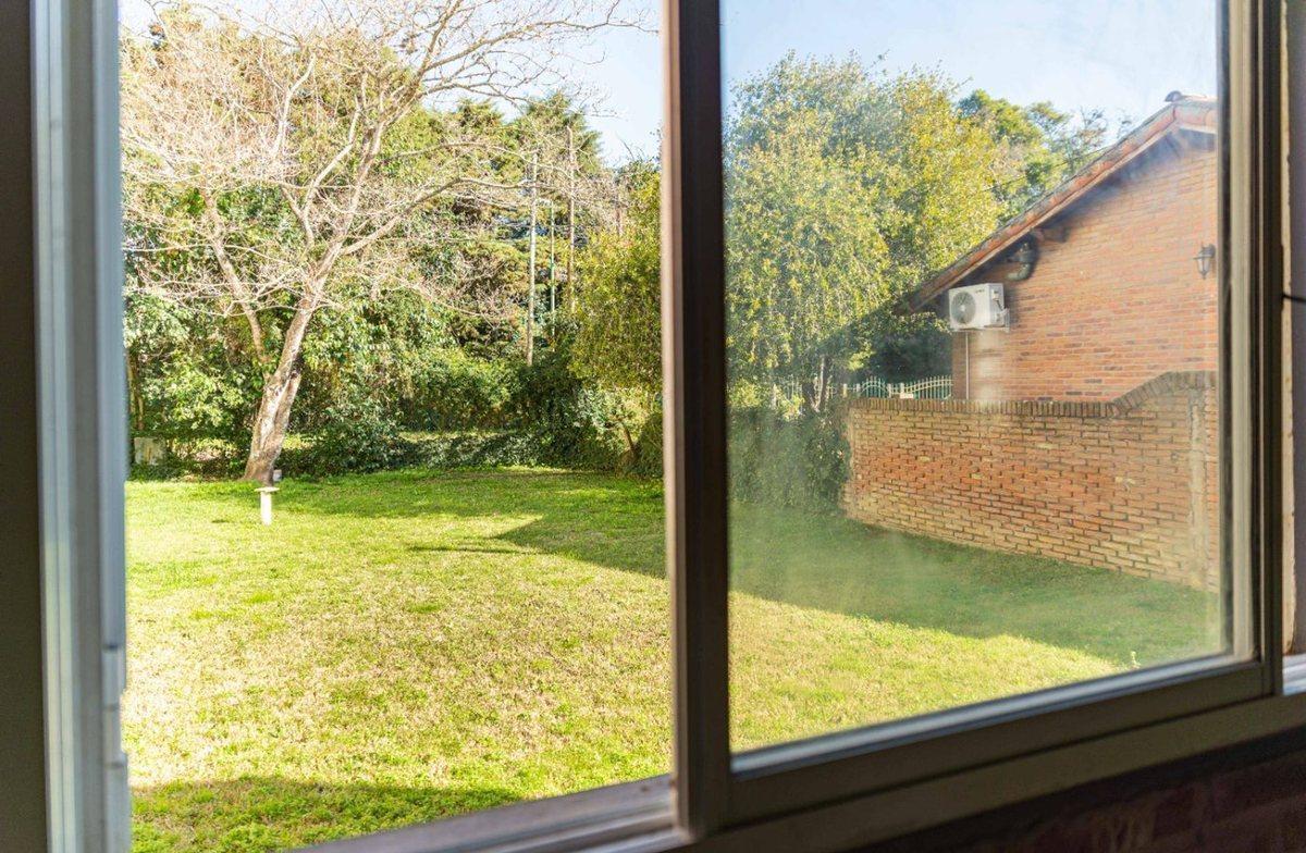 Foto de Casa tipo quincho venta Gonnet, imagen 4