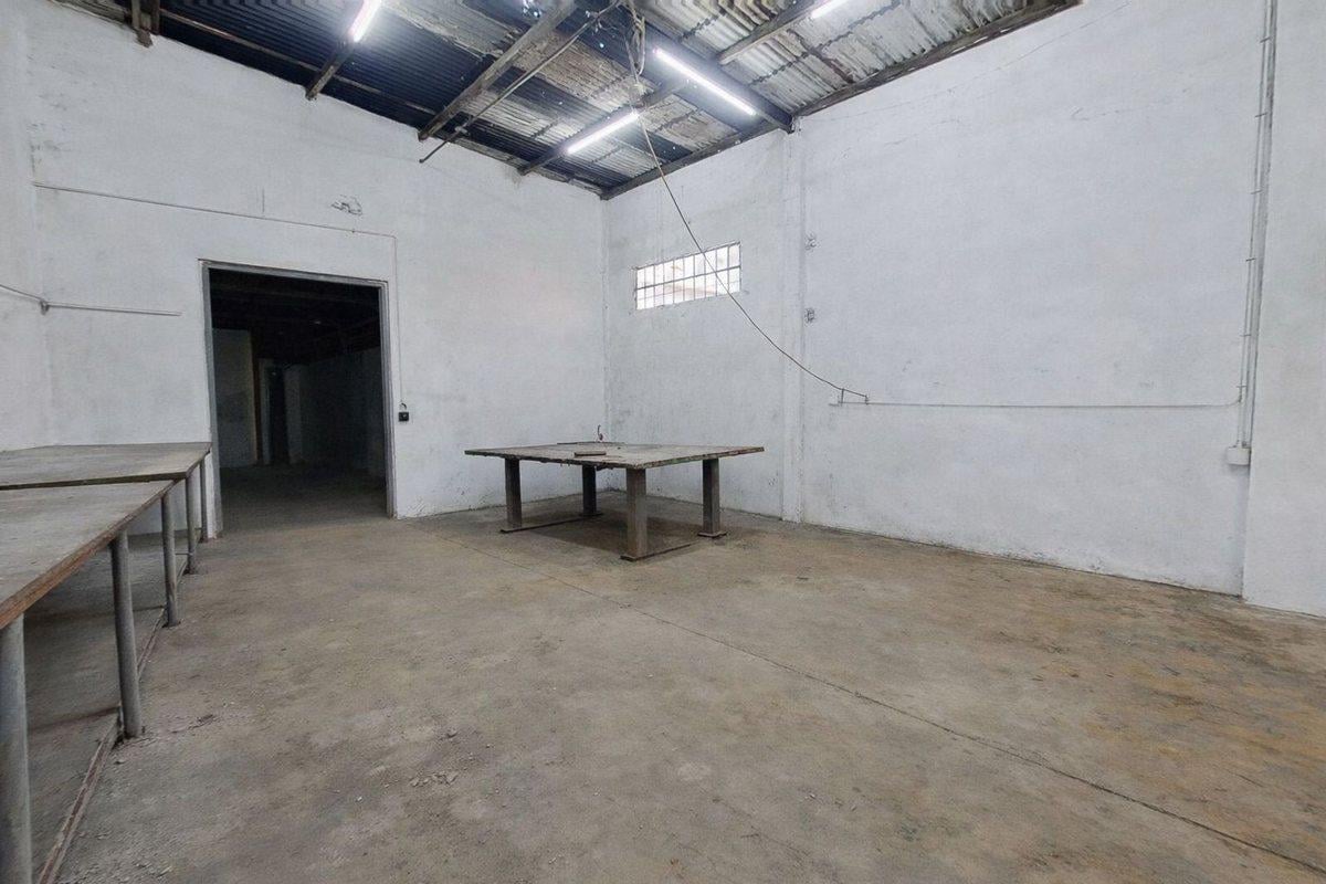 Foto de Galpón en Venta Berazategui, imagen 3