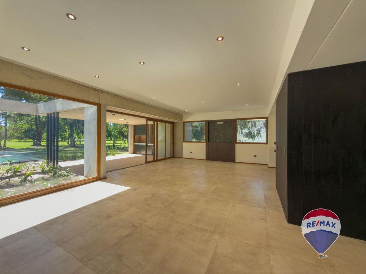 Foto de CASA EN ALQUILER Y VENTA MIRALAGOS, 3 dormitorios, imagen 1