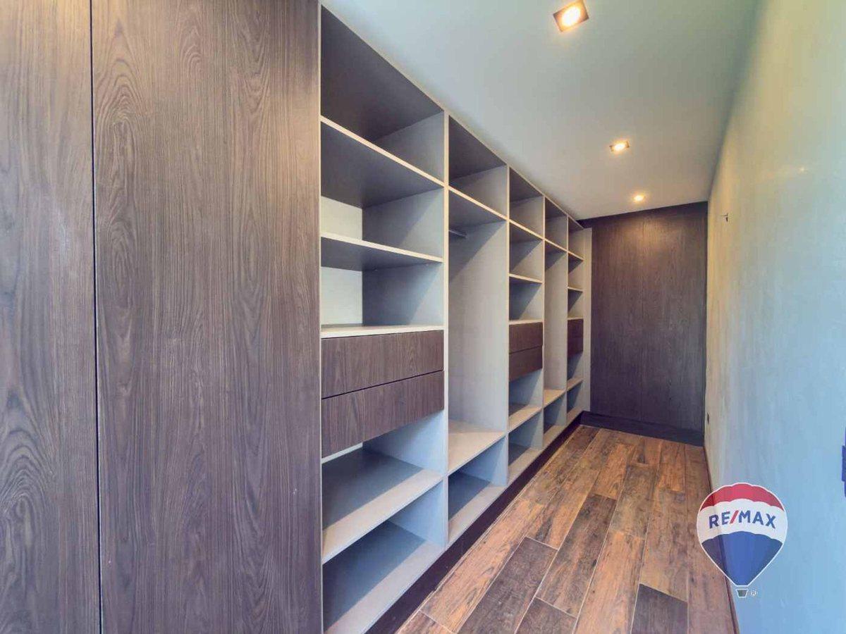 Foto de CASA EN ALQUILER Y VENTA MIRALAGOS, 3 dormitorios, imagen 5