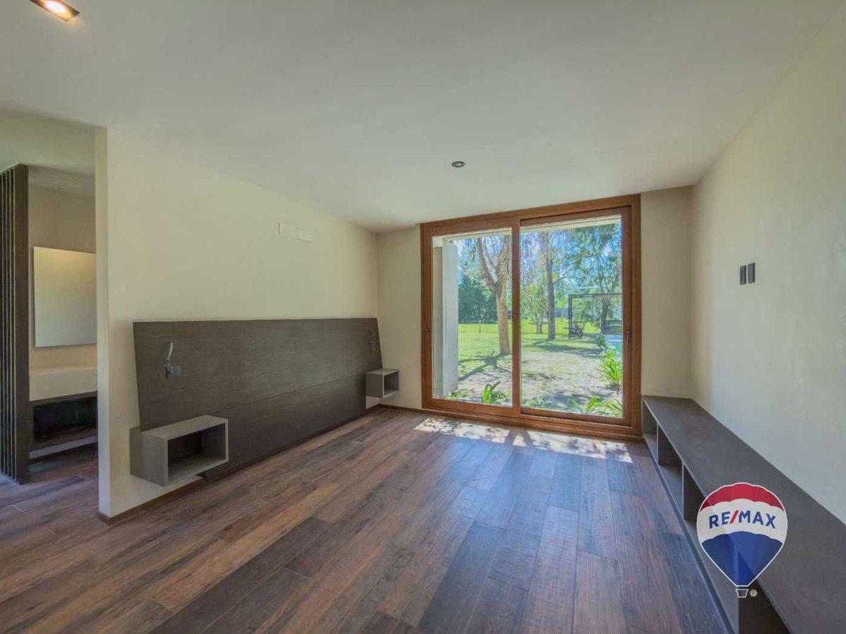 Foto de CASA EN ALQUILER Y VENTA MIRALAGOS, 3 dormitorios, imagen 4