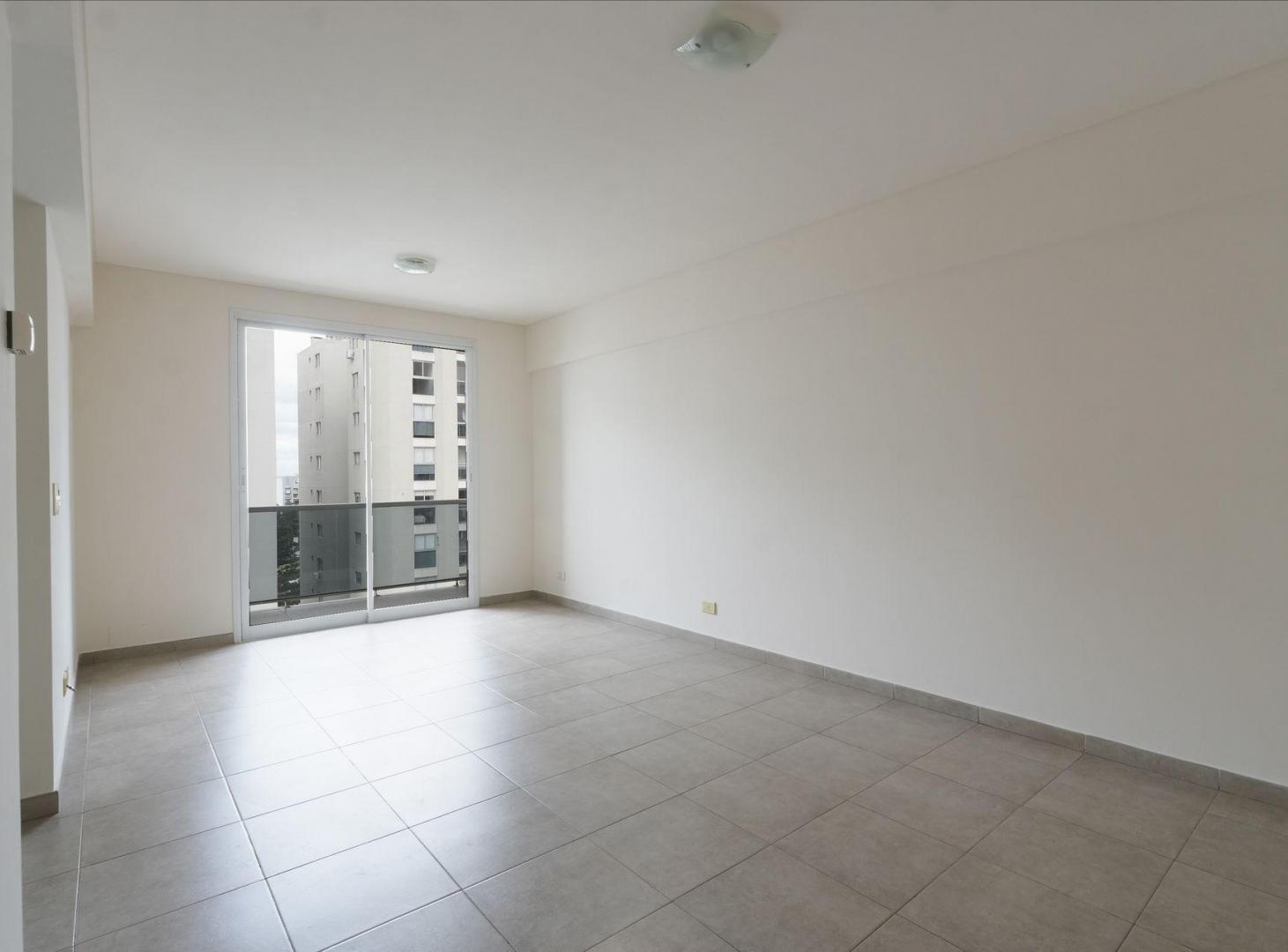 Foto de Departamento 2 ambientes en Alquiler con cochera, imagen 2