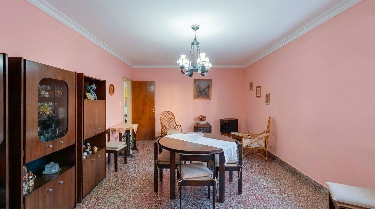 Foto de VENTA DE CASA 3 DORMITORIOS Y GALPON EN LOS HORNOS, imagen 1