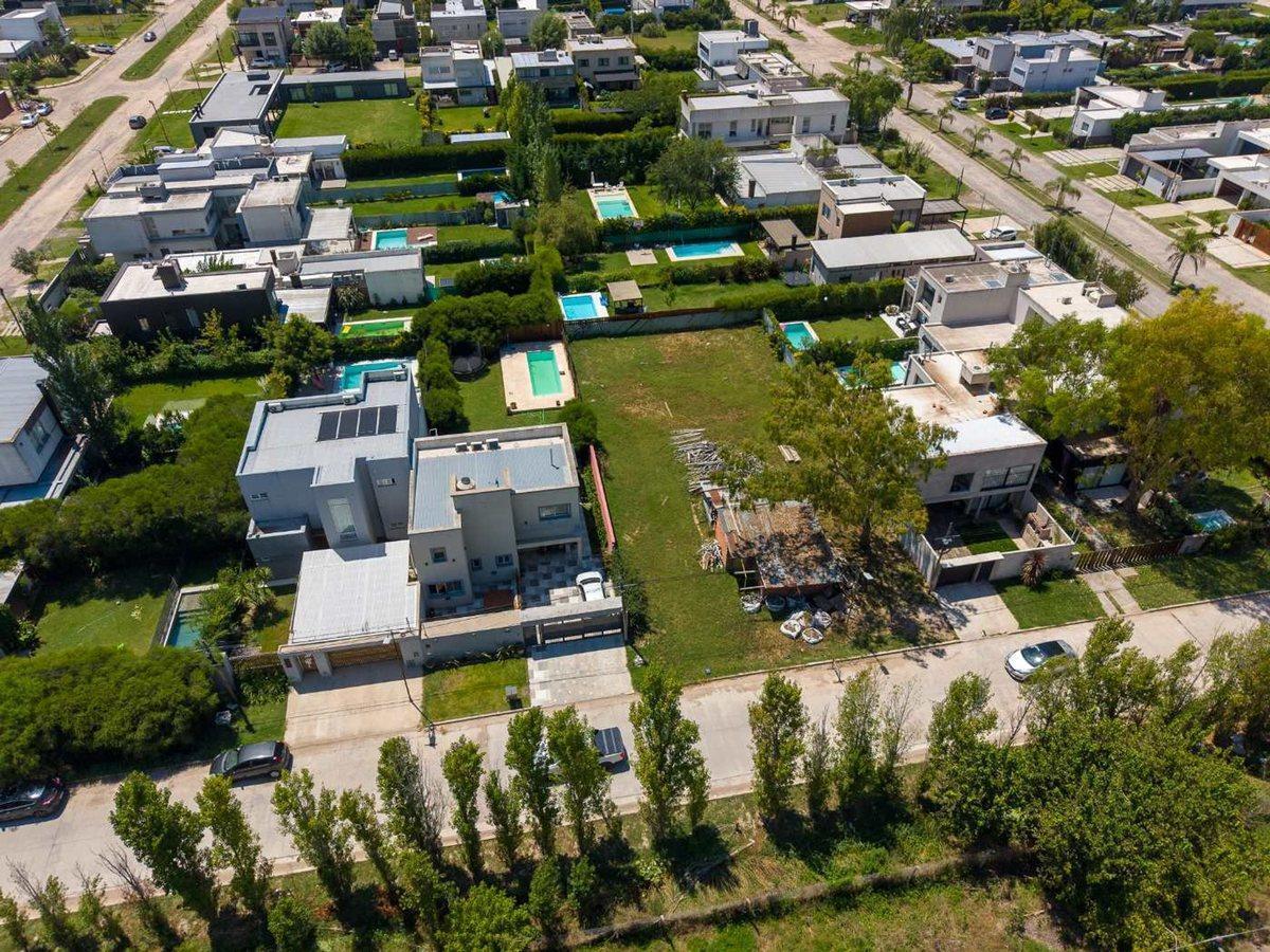 Foto de LOTE EN VENTA EN EL QUIMILAR CITY BELL, imagen 4