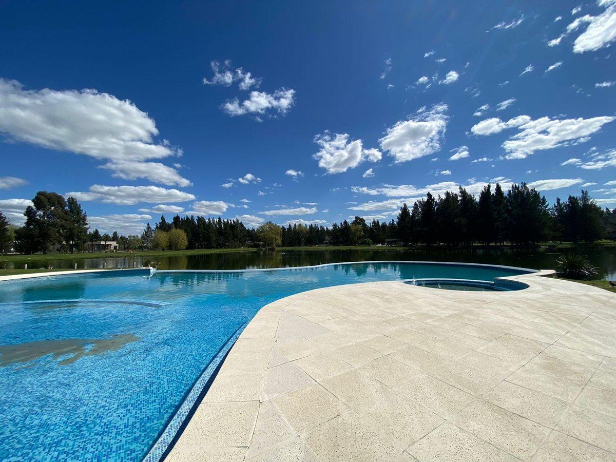 Foto de LOTE EN VENTA EN MIRALAGOS, imagen 4