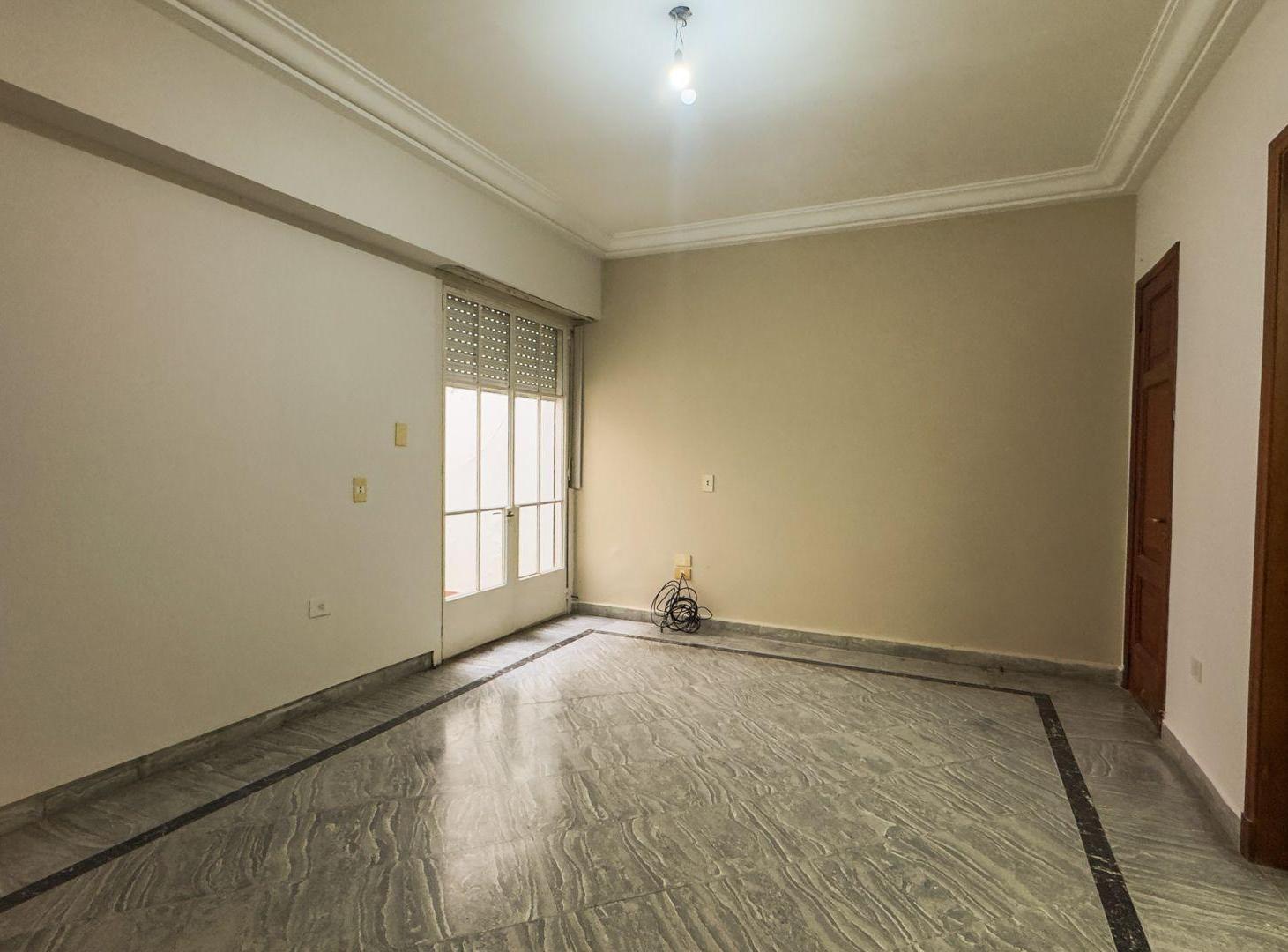 Foto de VENTA, LA PLATA CENTRO, PH CON PISCINA, imagen 3