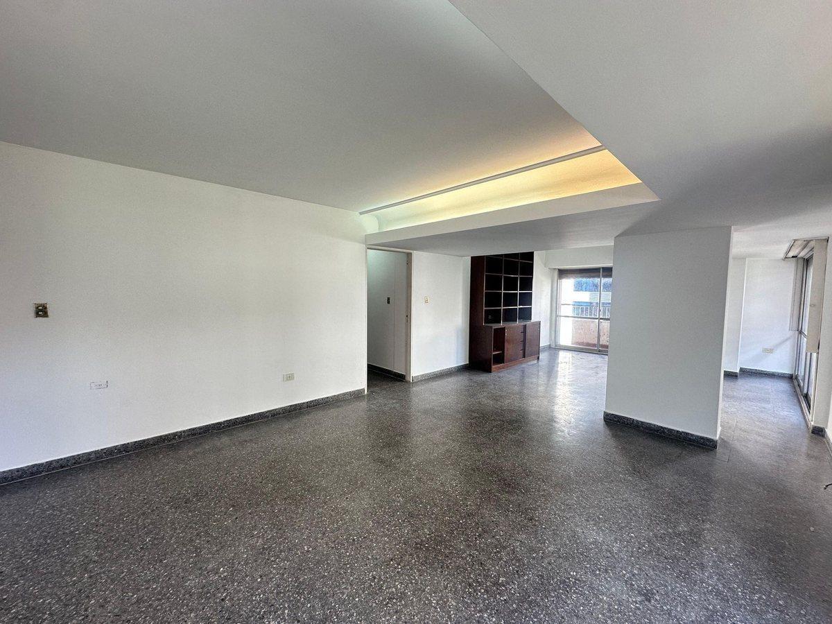 Foto de DEPARTAMENTO EN VENTA LA PLATA, imagen 3