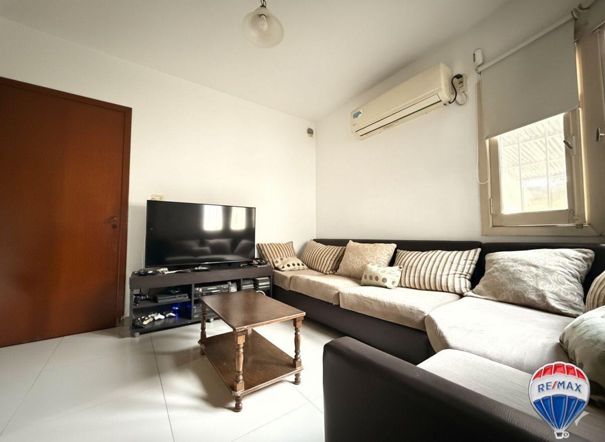 Foto de CASA VENTA QUILMES CON PILETA QUINCHO Y DEPTO, imagen 1