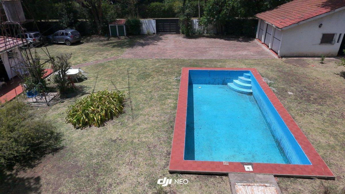 Foto de CASAS EN VENTA LA PLATA, imagen 1