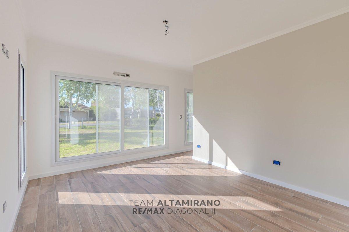 Foto de CASA EN VENTA EN HARAS DEL SUR 2, A ESTRENAR, imagen 1