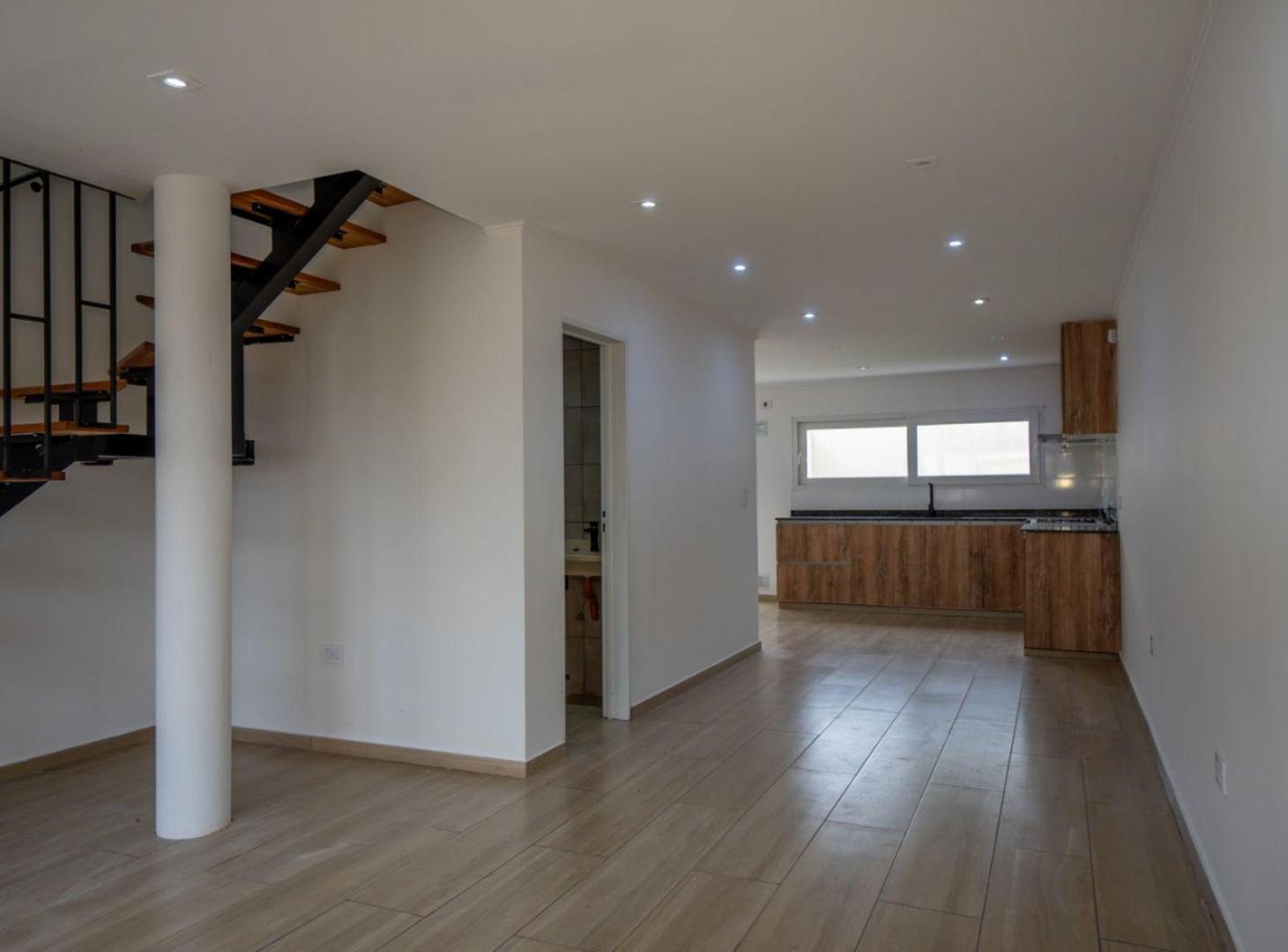 Foto de CASA EN VENTA LA PLATA A ESTRENAR, imagen 5