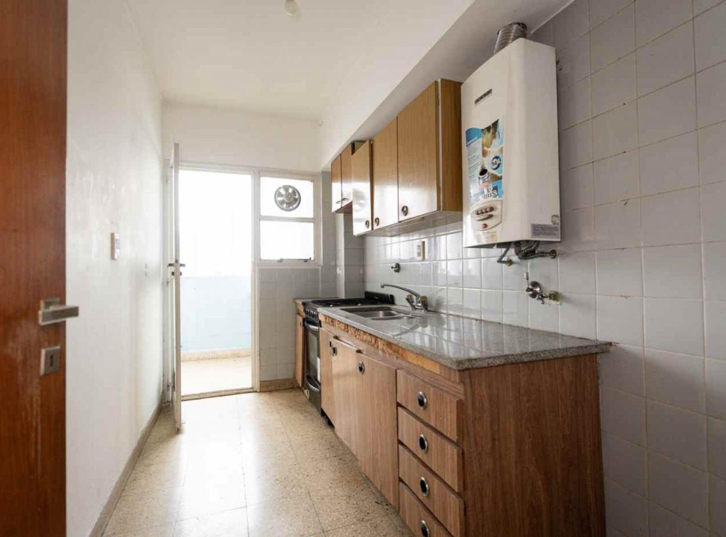 Foto de DEPARTAMENTO EN VENTA DOS DORMITORIOS LA PLATA, imagen 4