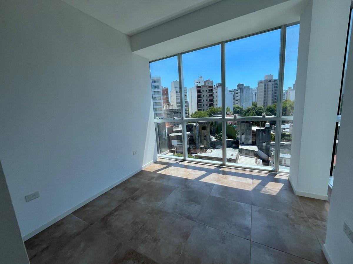 Foto de DEPARTAMENTO EN VENTA CON BALCON Y COCHERA, imagen 3