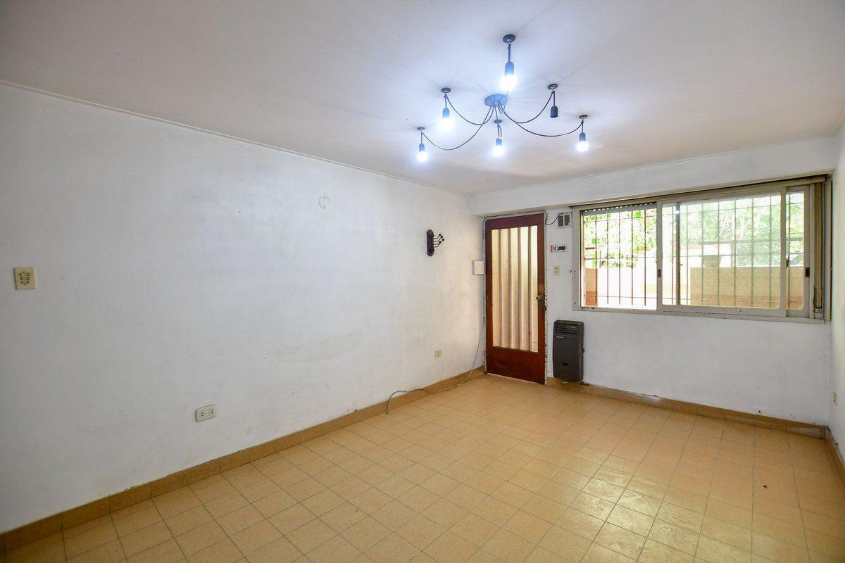 Foto de CASA TIPO TRIPLEX EN VENTA - LA PLATA, imagen 4