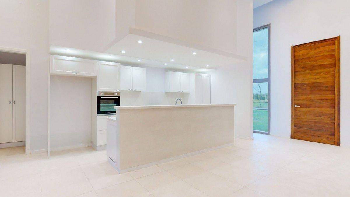 Foto de Casa en VENTA Haras del Sur III 3 dorm. y pileta, imagen 1