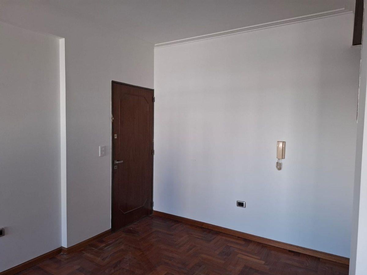 Foto de DEPARTAMENTO EN VENTA EN LA PLATA, imagen 3