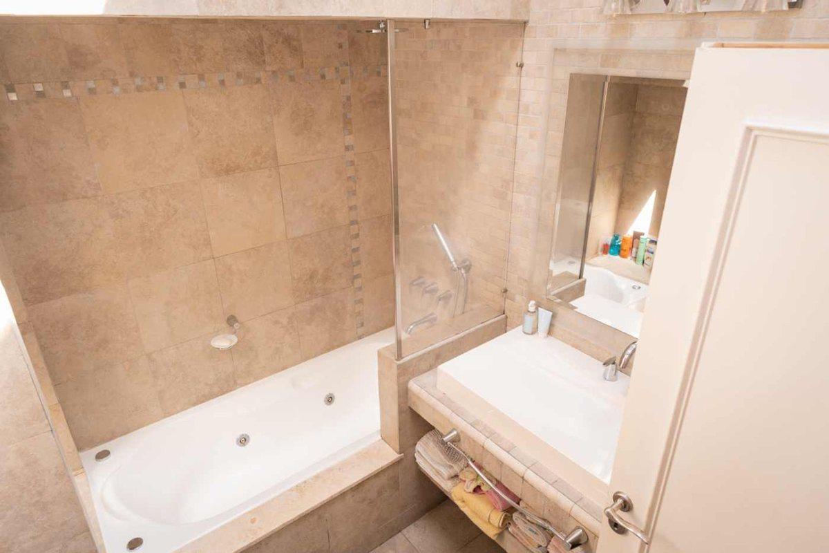 Foto de Casa en Venta en Quilmes, imagen 2